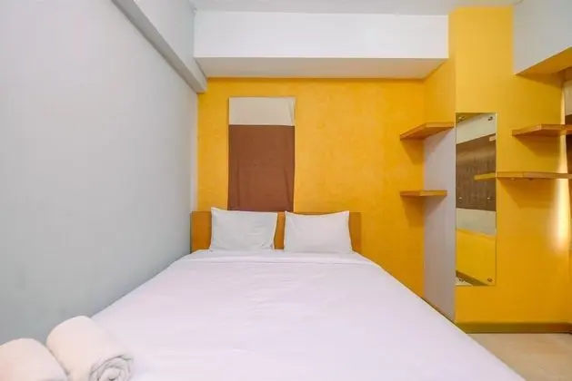 Comfy And Tidy Studio Apartment Margonda Residence 3 Near Campus Area - Öne Çıkan Resim