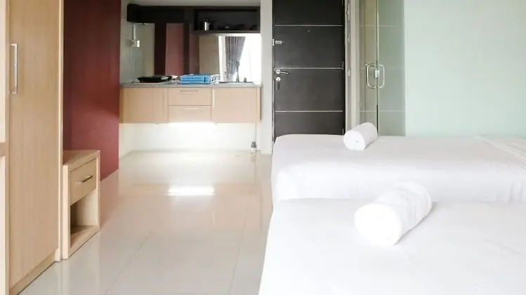 Comfy And Tidy Studio At The Square Apartment - Oda