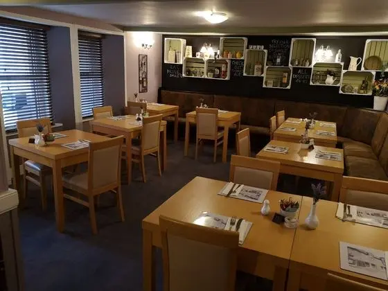 The Commercial Hotel - İç Mekan