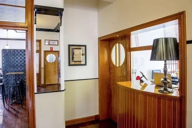 The Commercial Boutique Hotel - Lobi