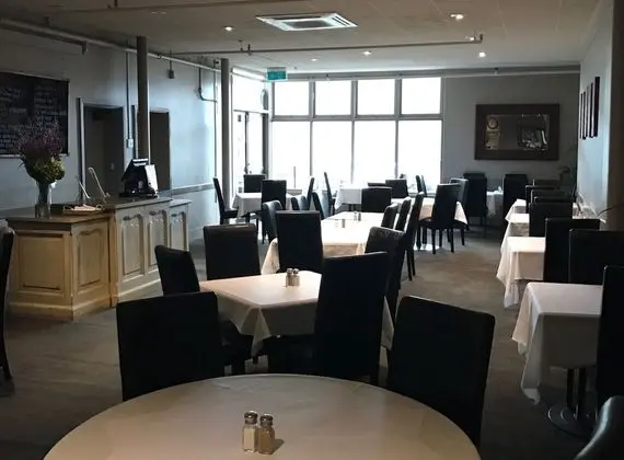 Commercial Hotel Motel Lithgow - Yerinde Yemek