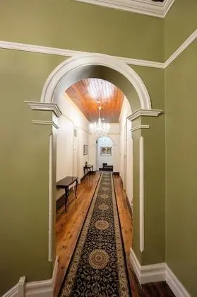 Commercial Travellers House - İç Mekan