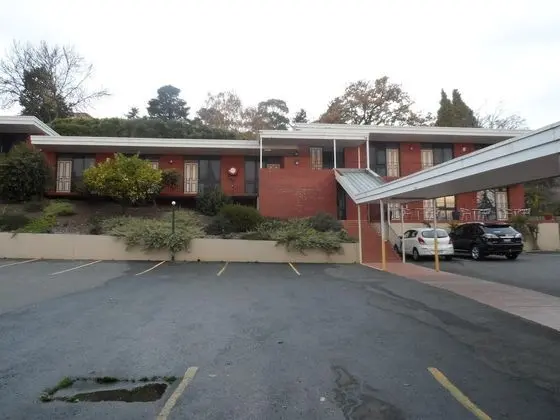 Commodore Regent Hotel
