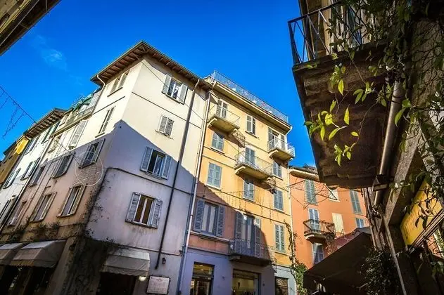 Como Unique View