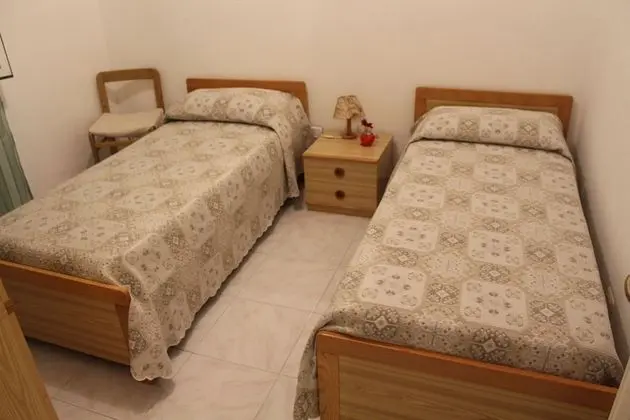 Comodo Appartamento Mono-Bifamiliare - Oda
