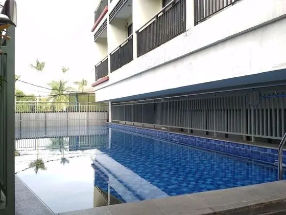 Compact Studio Room at Beverly Dago Apartment near ITB