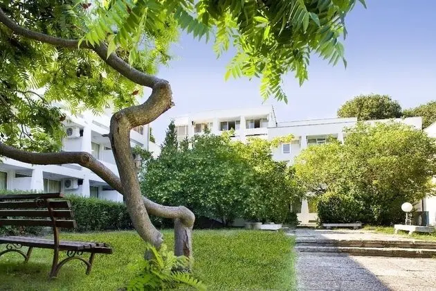 Hotel Compass - Dış Mekan