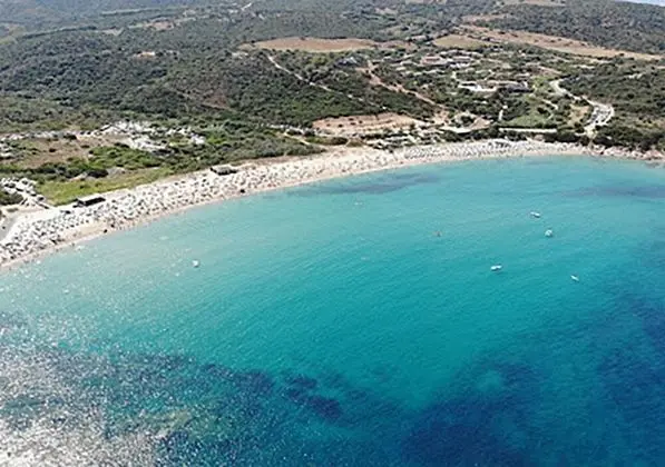 Complessi Residenziali Cala Longa - Plaj