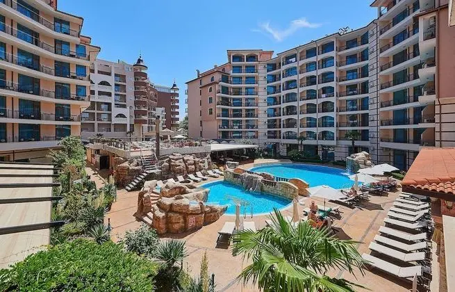 Hotel Complex Karolina