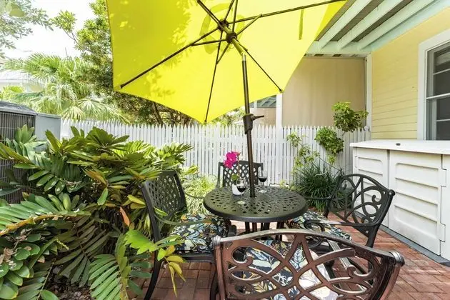 Conch Adventure by Avantstay Great Location w/ Patio, Outdoor Dining and Shared Pool! Week Long Stays - İç Mekan