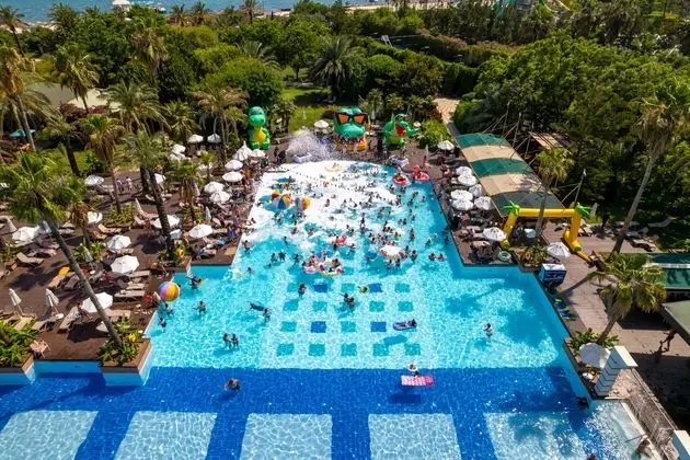 Concorde De Luxe Resort Lara Antalya - Havuz