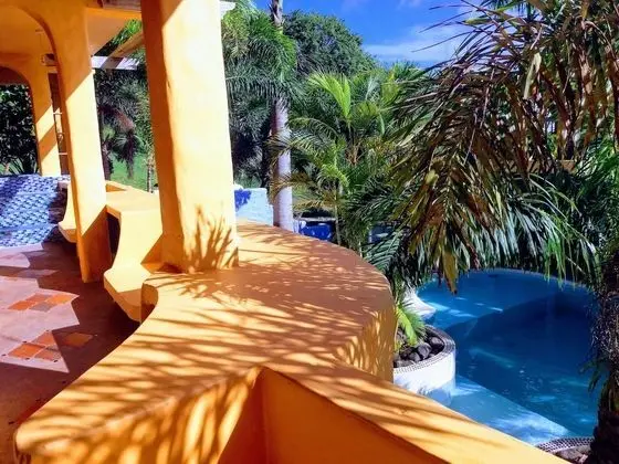 Condo Armonia