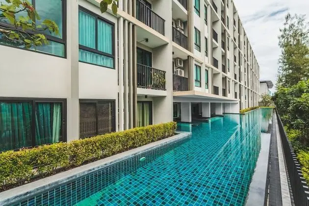 Condo in Bagtao in ZCape 2 - Unit717 - Havuz