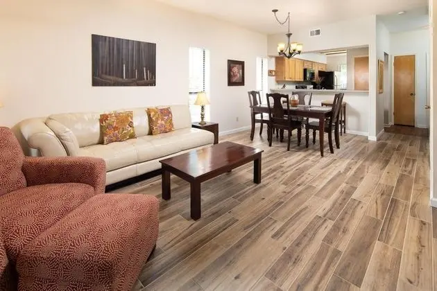 Condo de Comal CW C101