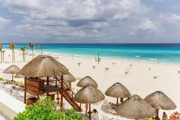 Condo in Ocean Front Hotel resort - Plaj