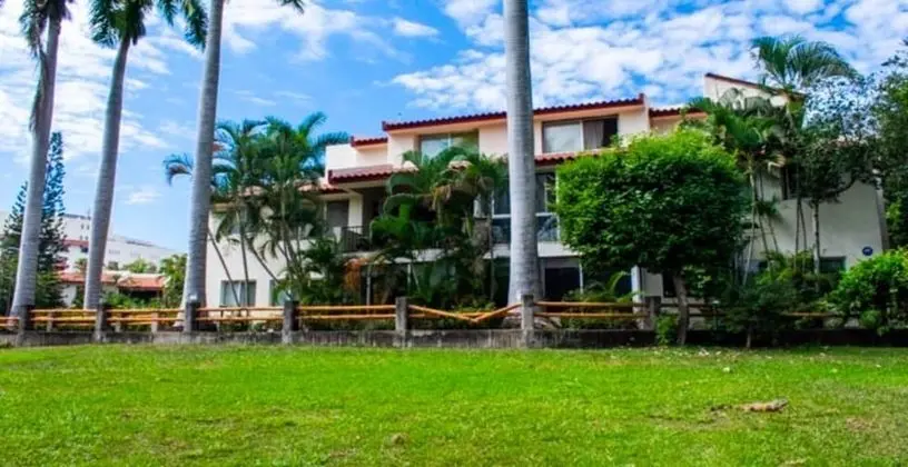 Condo Palau by Kivoya