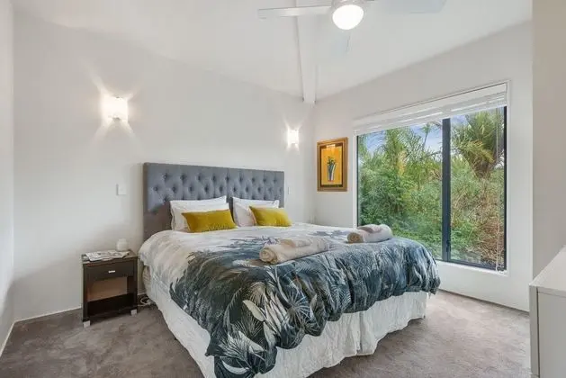 The Condo at Palm Beach - Oda