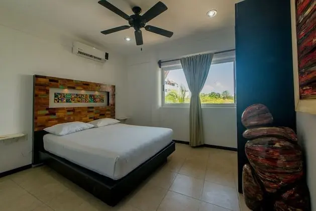 Condo Portofino