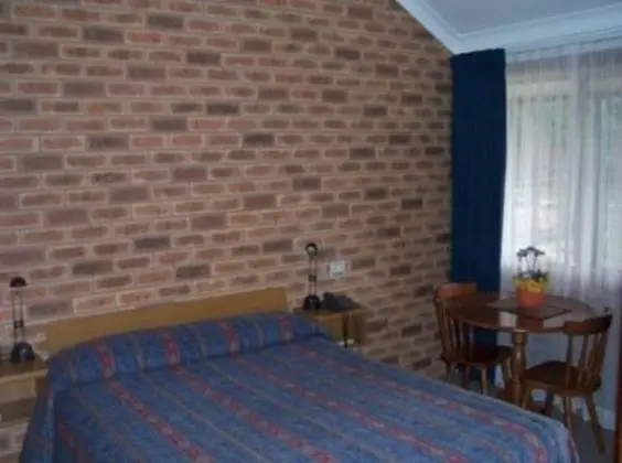 Condobolin Motor Inn - Oda