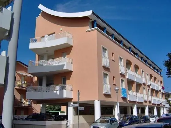 Condominio Isolina