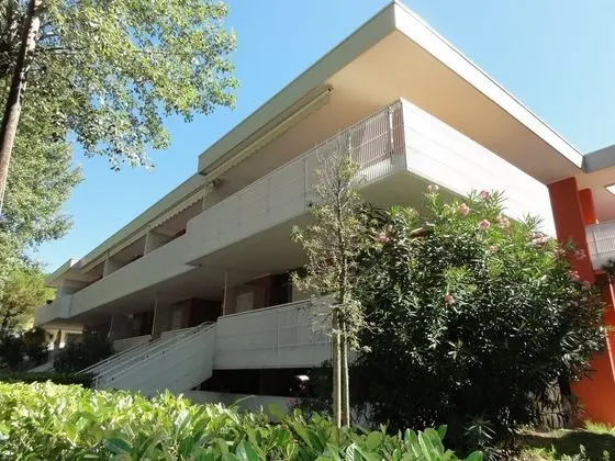Condominio Reji - İç Mekan