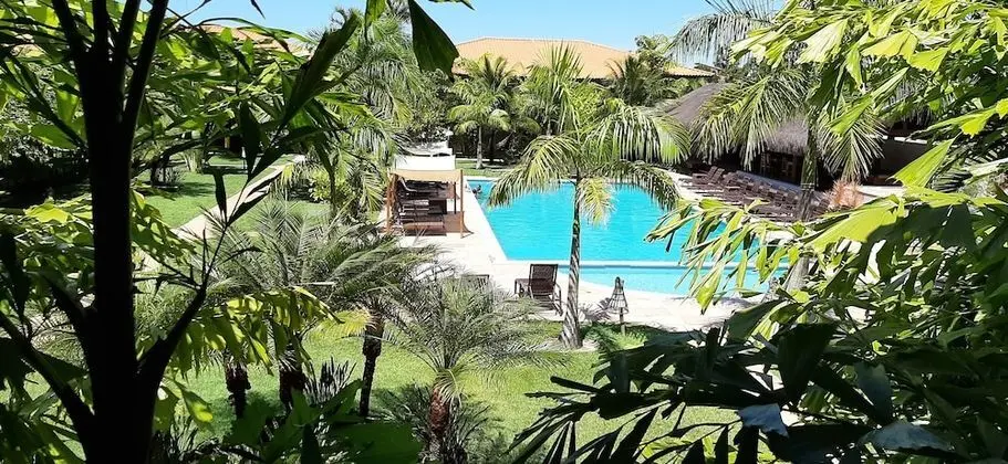 CONDOMINIO TOPÁZIO -PRAIA DO MUTÁ - Havuz