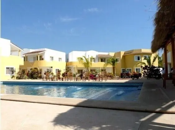 Hotel & Condominios Jaroje - Havuz