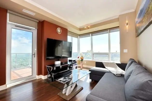 Condos with Parking & Gorgeous View - Öne Çıkan Resim