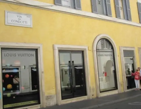 Condotti 29