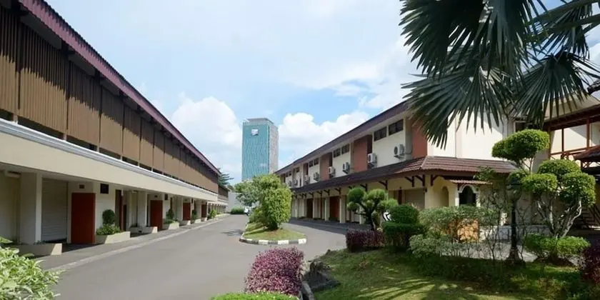 C'One Hotel Cempaka Putih Powered by Archipelago - 1