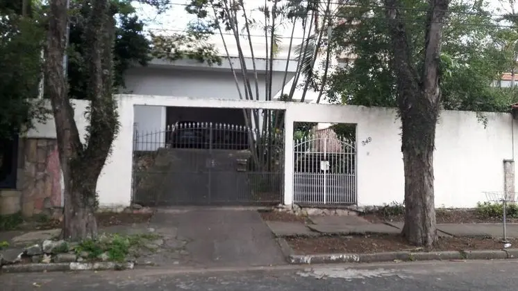 Confortable Suite in a Cozy House Excelent Location and Transport Acess
