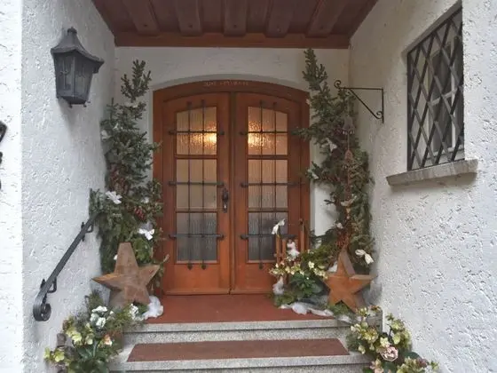 Congenial Apartment in Weißenbrunn With Garden and Barbecue - Dış Mekan