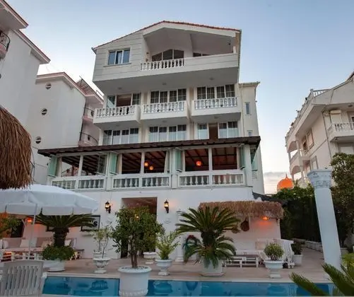 Conny's Boutique Hotel