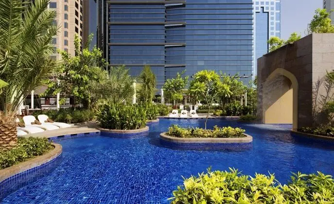 Conrad Dubai - Havuz