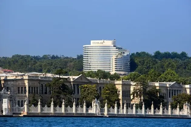 Conrad İstanbul Bosphorus - Dış Mekan
