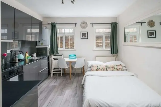 Contemporary 2 Bedroom Apartment in Angel