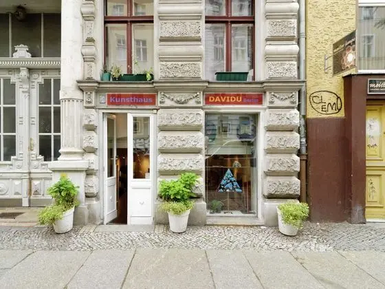 Contemporary Apartment in Kreuzberg, Berlin - Dış Mekan