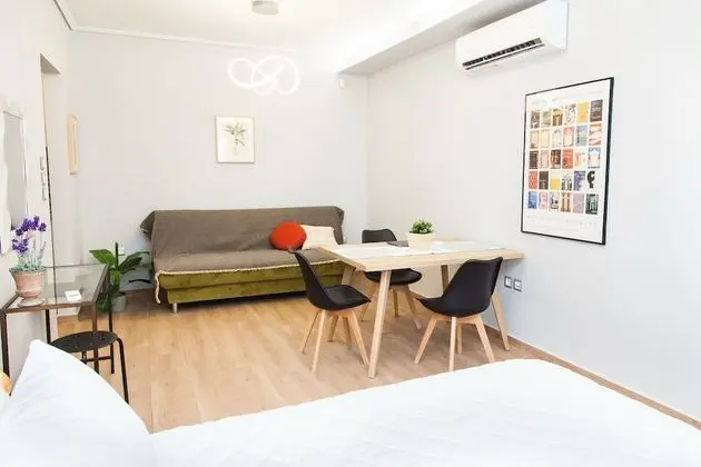 Contemporary chic in Central Athens - Oda Düzeni