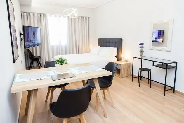 Contemporary chic in Central Athens - Öne Çıkan Resim