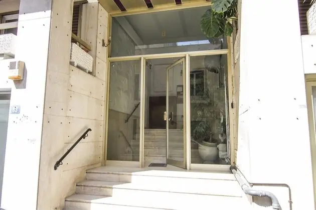Contemporary Design In Central Athens