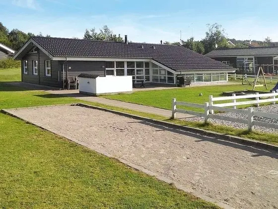 Contemporary Holiday Home in Ebeltoft With Swimming Pool