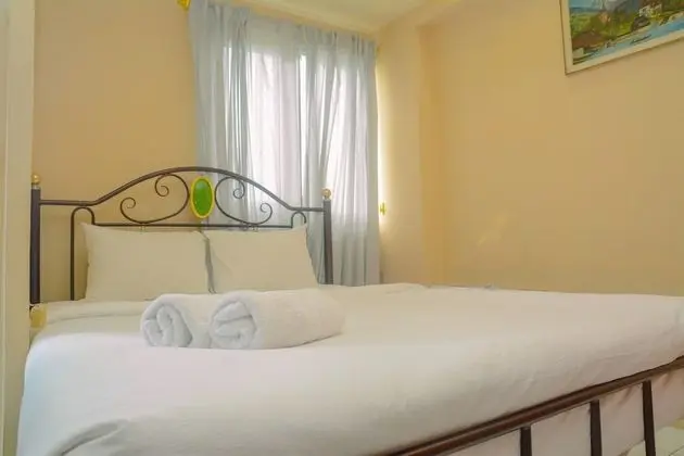 Contemporary Studio Apartment at Kebagusan City