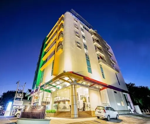 Continent Centrepoint Panakkukang