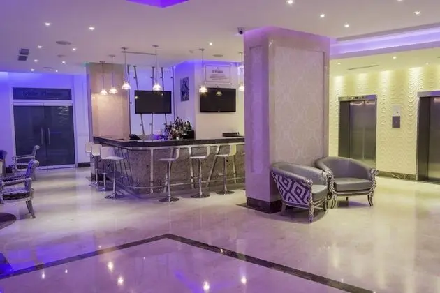 Hotel Continental Altamira - Dış Mekan