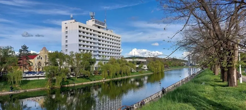 Continental Forum Oradea - Öne Çıkan Resim