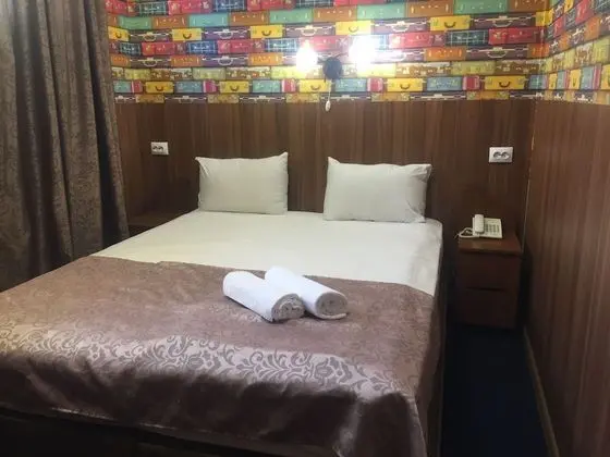 Continental Hotel - Oda