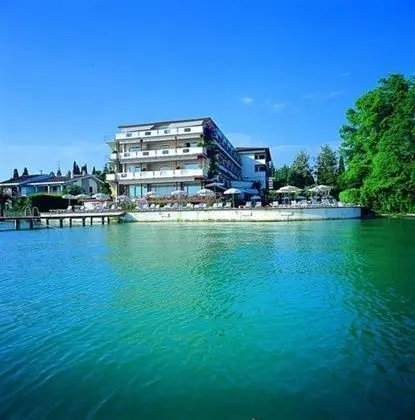 Hotel Continental Wellness & Spa - Dış Mekan