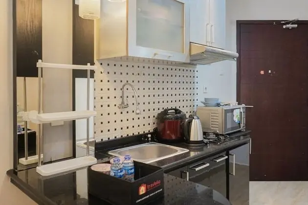 Convenient Studio Mangga Dua Apartment - Mutfak