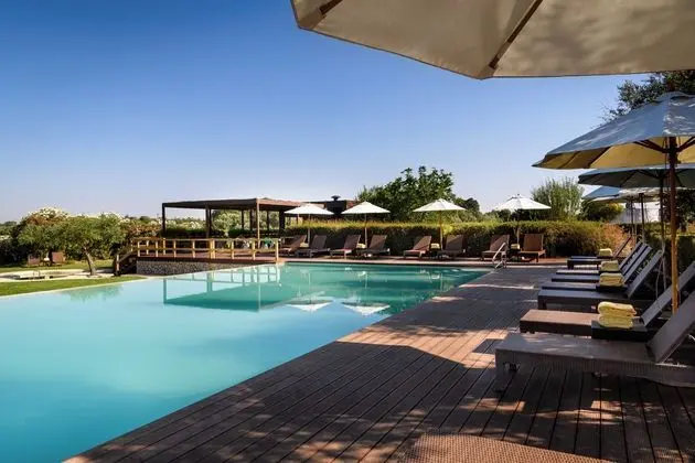 Convento do Espinheiro, Historic Hotel & Spa - Havuz