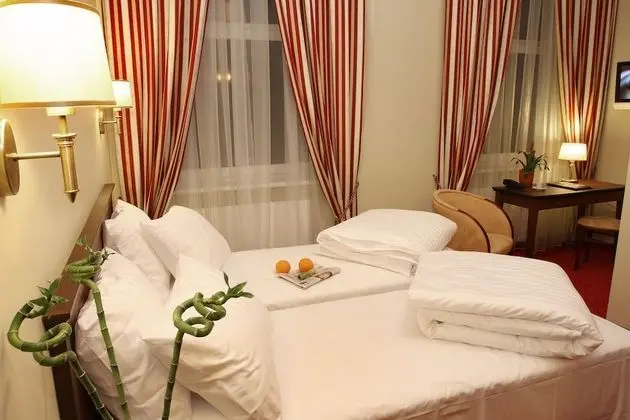 Conviva Hotel - Oda